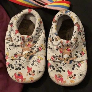 Freshly picked size 7 moccs